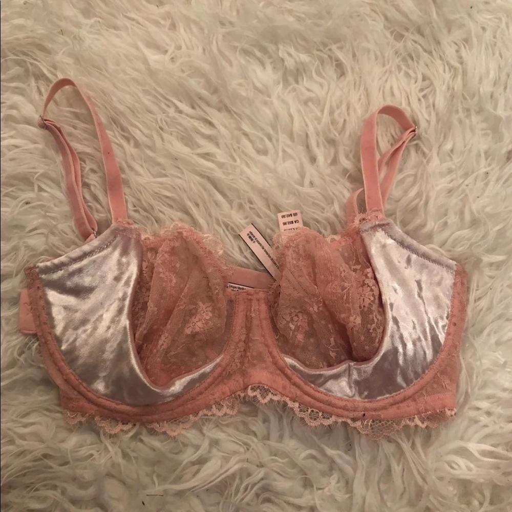 Dream Angels Velvet Bra 32DDD